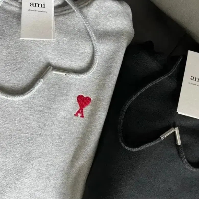[BUNJANG] AMI Small Heart Hoodie / 아미후드티