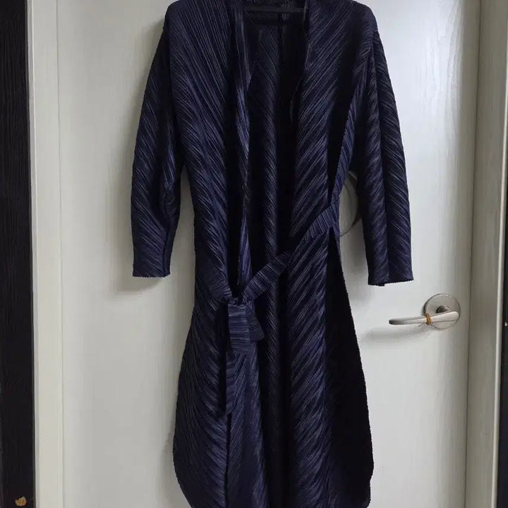 [BUNJANG] Yoits Navy Pleated Long Dress / 요이츠 네이비 플리츠 롱 원피스