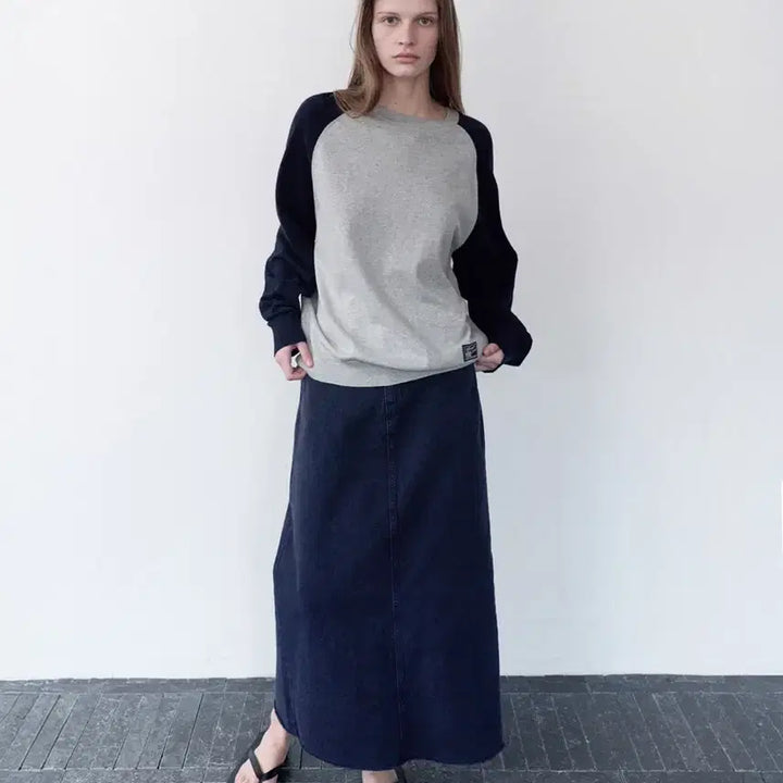 [BUNJANG] Rebar Rear Slit Denim Long Skirt / (새상품)르바 리어 슬릿 데님 롱 스커트