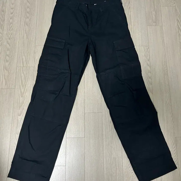 [BUNJANG] Carhartt WIP Columbia Ripstop Regular Cargo Pants Black / 칼하트 WIP 콜룸비아 립스탑 레귤러 카고 팬츠 블랙