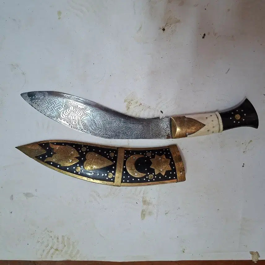[BUNJANG] Nepal Kukri Knife with Engraved Patterns / 네팔 쿠쿠리