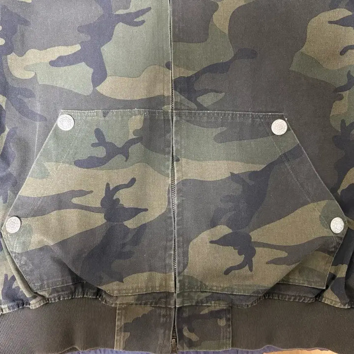 [BUNJANG] Camouflage Hoodie Zip-up (Size M) / 카모 후드집업
