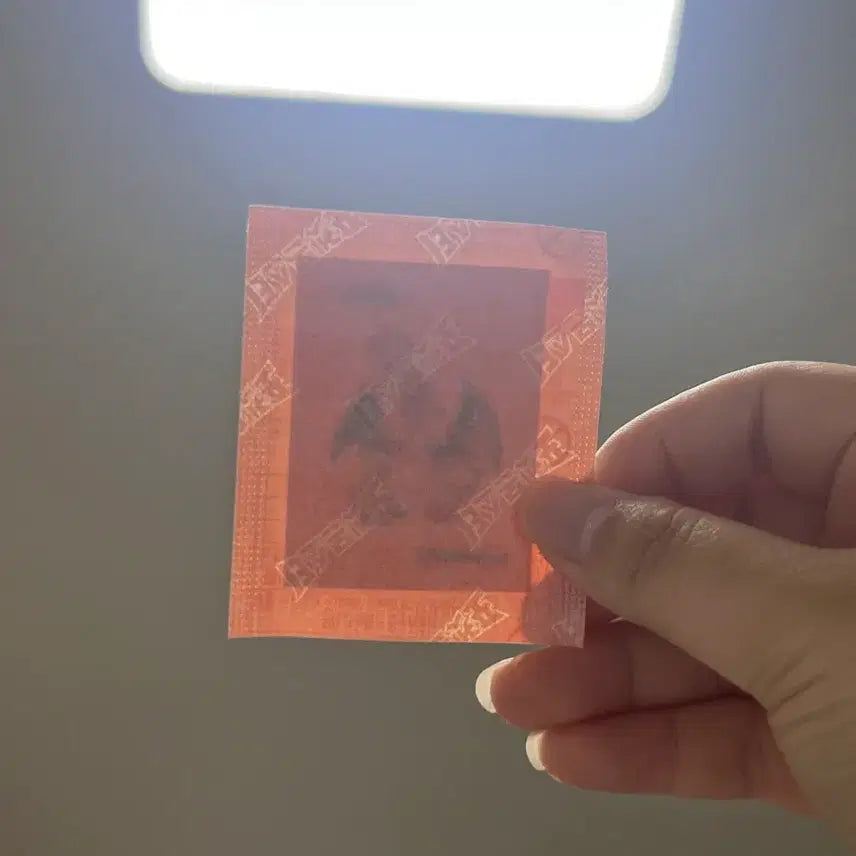 [BUNJANG] Sealed Pokemon 30th Anniversary Pokemon Bread Sticker Charmander / 미개봉 포켓몬 30주년 포켓몬빵 띠부씰 리자몽