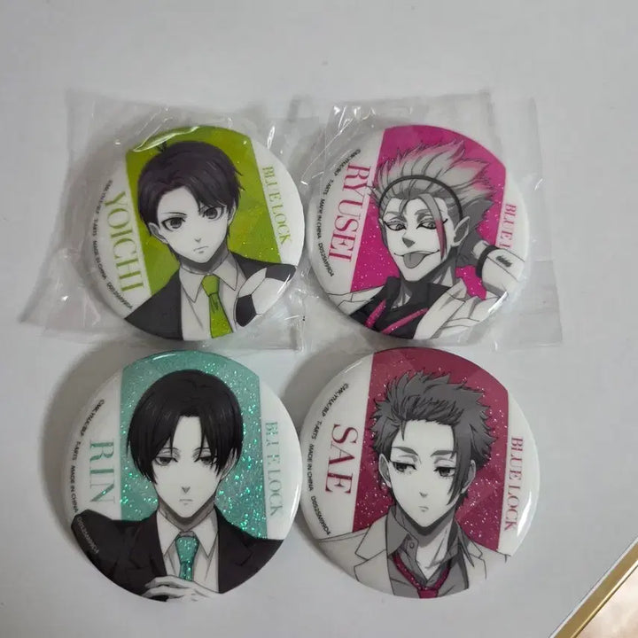 [BUNJANG] Blue Lock Shining Glitter Can Badge - Isagi, Shido, Rin, Nagi / 블루록 샤이닝 글리터 캔뱃지 가챠 이토시사에 이토시린 이사기 시도류세이
