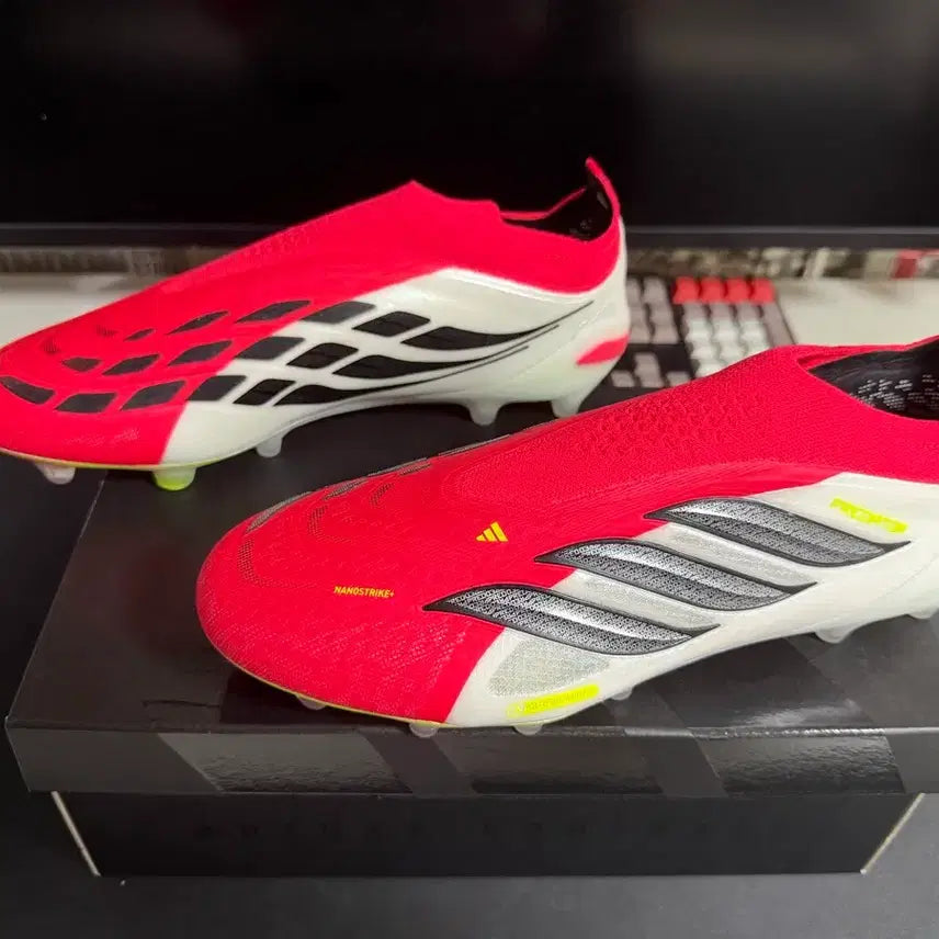 [BUNJANG] Adidas Predator 26 Elite LL Size 275 / 아디다스 프레데터26 엘리트 LL 275 사이즈 판매