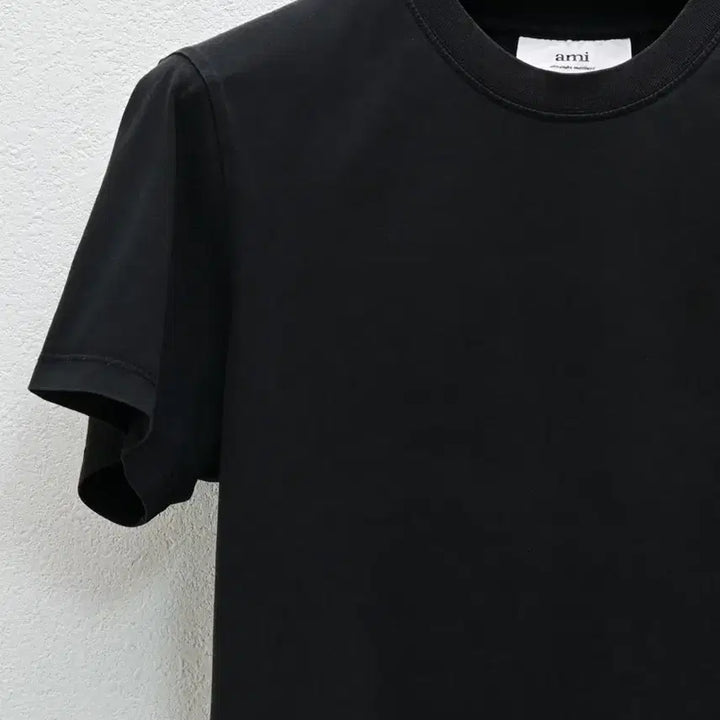 [BUNJANG] AMI Small Heart Short Sleeve T-Shirt Black XS / 아미 스몰하트 반팔티 블랙 XS