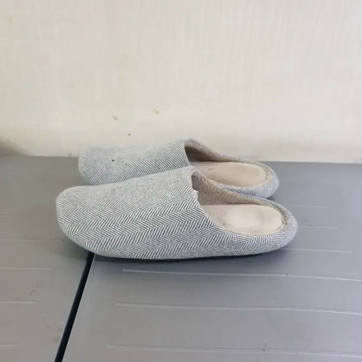 [BUNJANG] Gray Indoor Slippers Size 255 / 슬리퍼255 실내화255