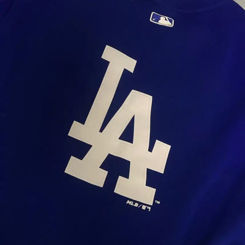 [BUNJANG] LA Dodgers Deep Blue Sweatshirt / La 다저스 딥블루 맨투맨