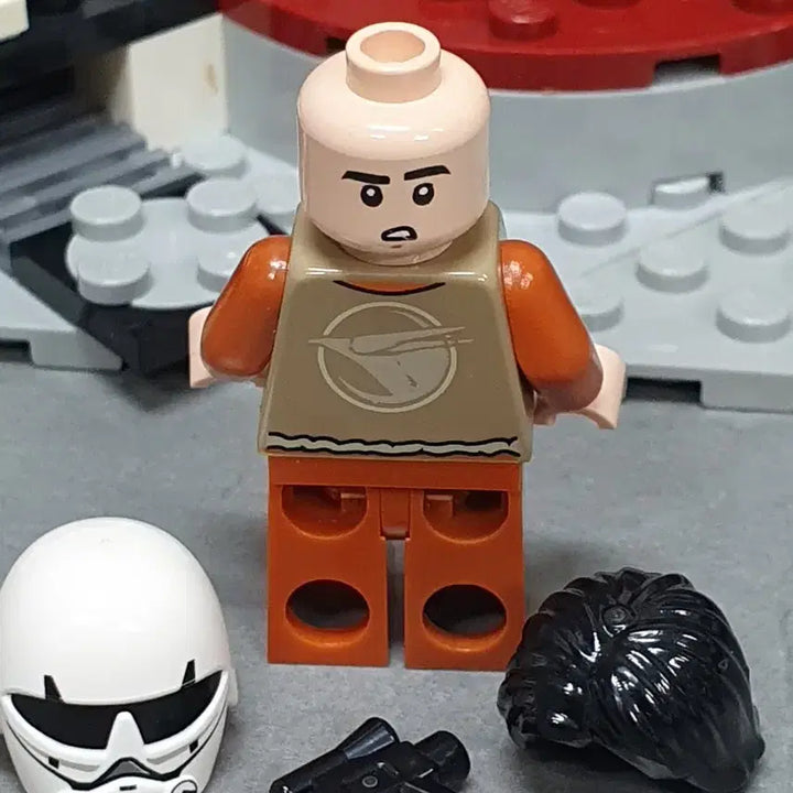 [BUNJANG] LEGO Star Wars Ezra Bridger minifigure sw0574a / 레고 스타워즈 에즈라 브리져 sw0574a