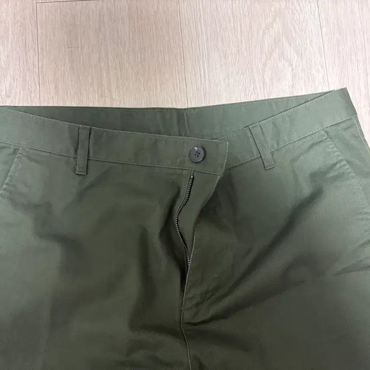 [BUNJANG] Musinsa Standard Straight Chino Pants Khaki Size 36 / 무신사스탠다드 스트레이트 치노팬츠 카키 36사이즈