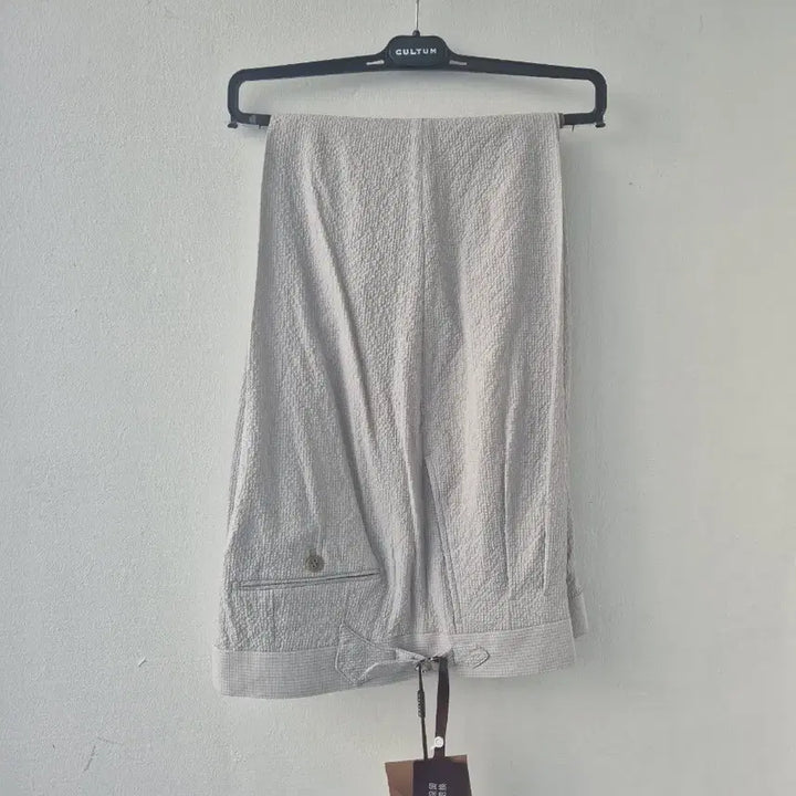 [BUNJANG] Cultum Grey Seersucker Napoli Trousers Size 36 / 컬텀 - 그레이 씨어서커 나폴리 트라우저 36 (새상품)
