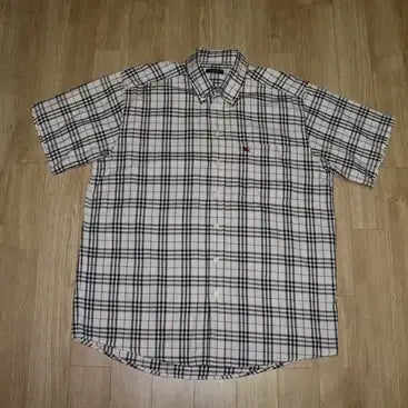 [BUNJANG] Burberry Beige Check Short Sleeve Shirt / (110) A979. 버버리/베이지체크 반팔셔츠