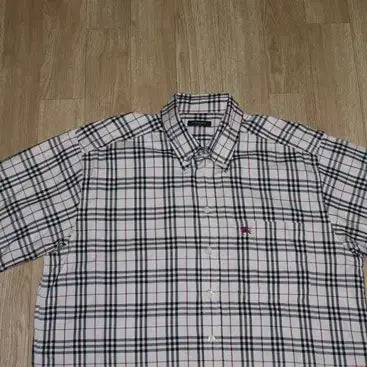 [BUNJANG] Burberry Beige Check Short Sleeve Shirt / (110) A979. 버버리/베이지체크 반팔셔츠