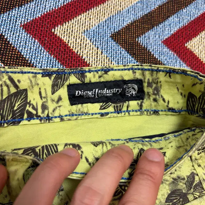 [BUNJANG] Diesel Leaf Pattern Cotton Shorts / 32inch) 디젤 리프 패턴 코튼 반바지 쇼츠