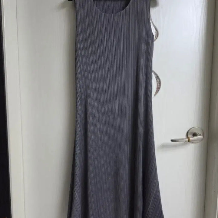 [BUNJANG] Pleated Long Dress Gray / 플리츠 롱 원피스 그레이