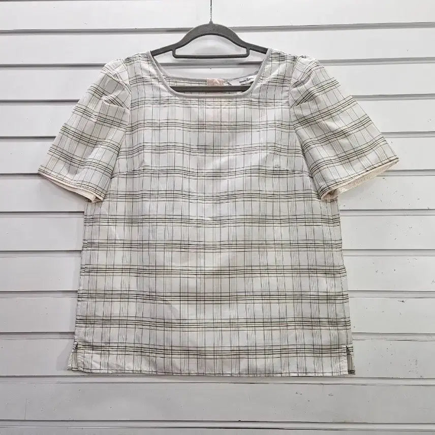 [BUNJANG] Roem Checkered Blouse / 로엠 체크 블라우스 66/보물찾기천사