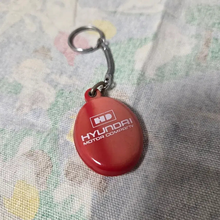 [BUNJANG] 1980s-1990s Pony Hyundai Car Retro Keychain / 8-90s Pony 현대 자동차 레트로 키링