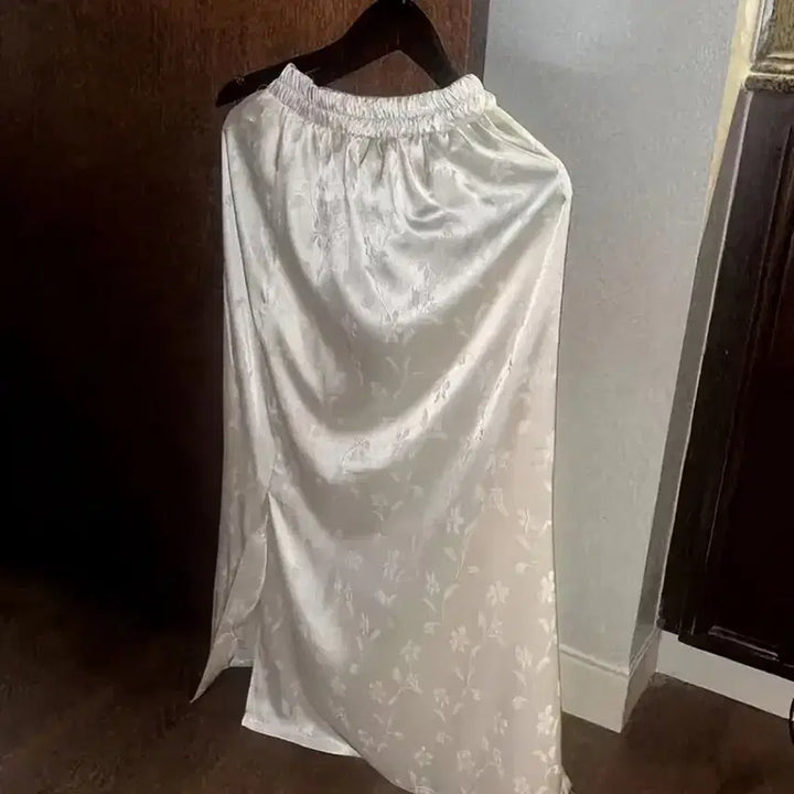[BUNJANG] Beige Flower Pattern Long Skirt (Plus Size Available) / (빅사이즈 가능) 베이지 플라워 롱 스커트