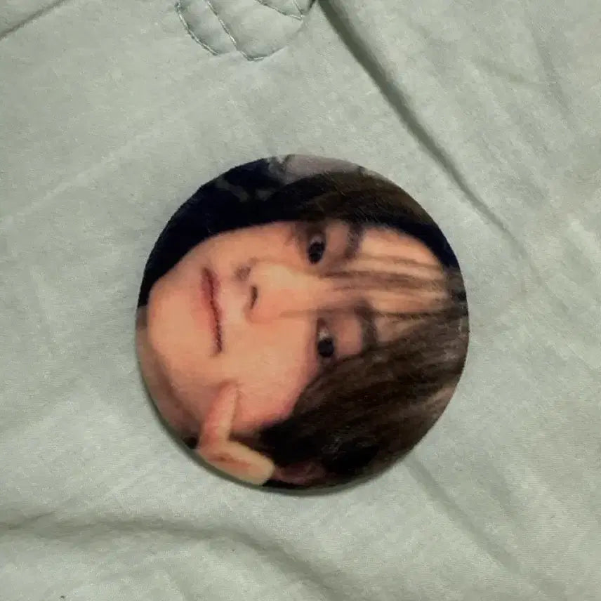 [BUNJANG] BOYNEXTDOOR Sung Ho Soft Candy Badge / 보이넥스트도어 보넥도 성호 말랑캔뱃지