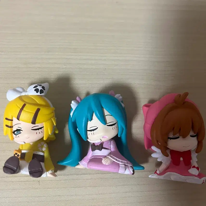 [BUNJANG] Kagamine Rin, Hatsune Miku, Cardcaptor Sakura Figure Bundle Set / 일괄카가미네 린 미쿠 카드캡터체리 피규어