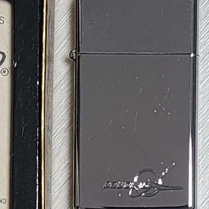 [BUNJANG] USA Authentic Zippo Slim Lighter Douglas Engraving Vintage 1960s / USA 정품 지포 Zippo 라이터 | 슬림형 | 더글러스 각인