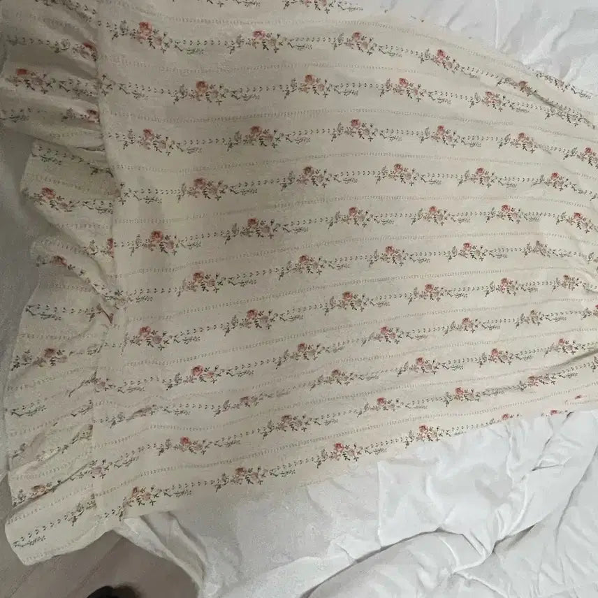 [BUNJANG] Tesl Flower One-Piece Pajamas / 테슬 플라워 원피스잠옷