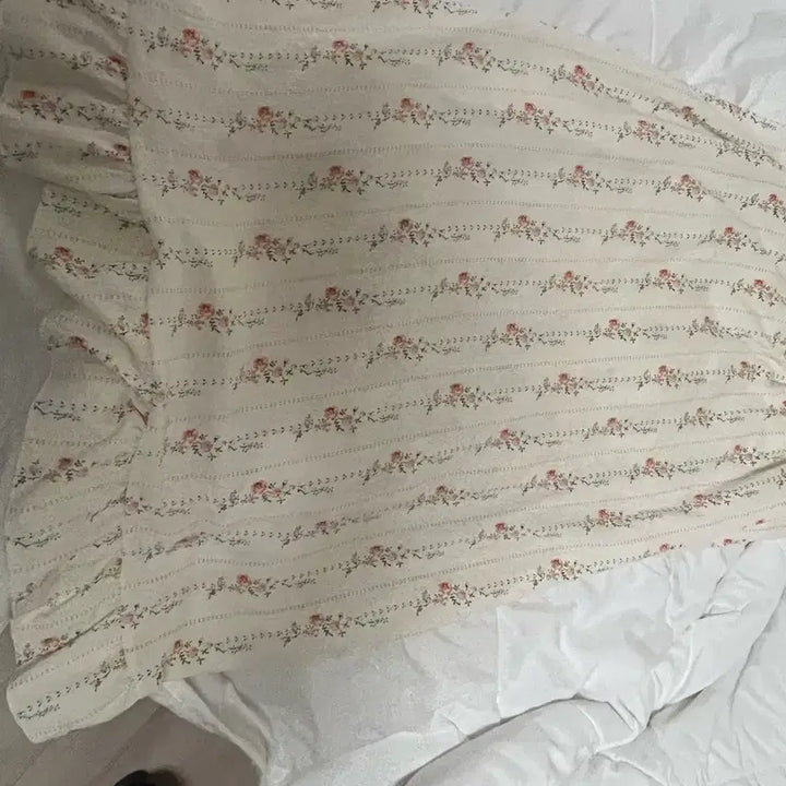 [BUNJANG] Tesl Flower One-Piece Pajamas / 테슬 플라워 원피스잠옷