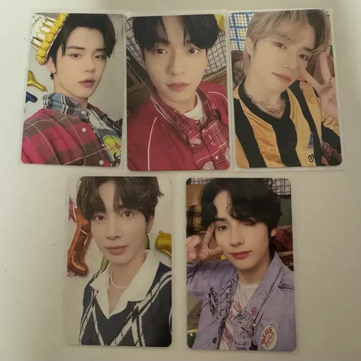 [BUNJANG] TXT TOMORROW X TOGETHER Deco Kit Photocard / txt 투모로우바이투게더 데코키트 포카 포토카드