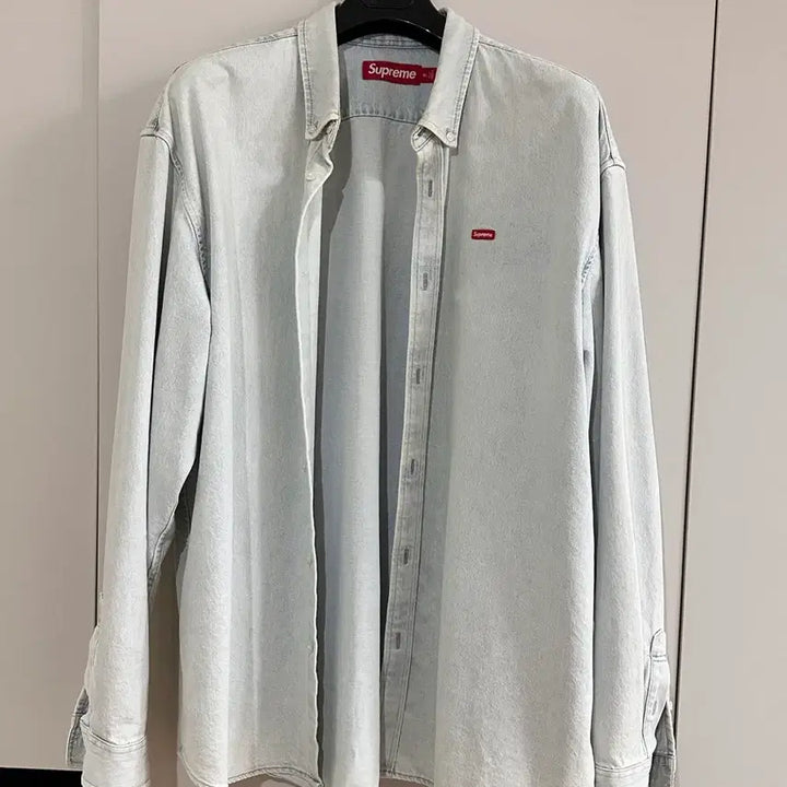 [BUNJANG] Supreme Light Wash Denim Shirt XL / 슈프림 연청 데님셔츠 xl