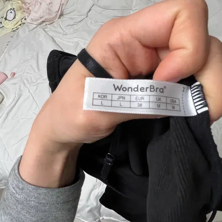 [BUNJANG] Wonderbra Padded Built-in Camisole L / 원더브라 패드내장나시L
