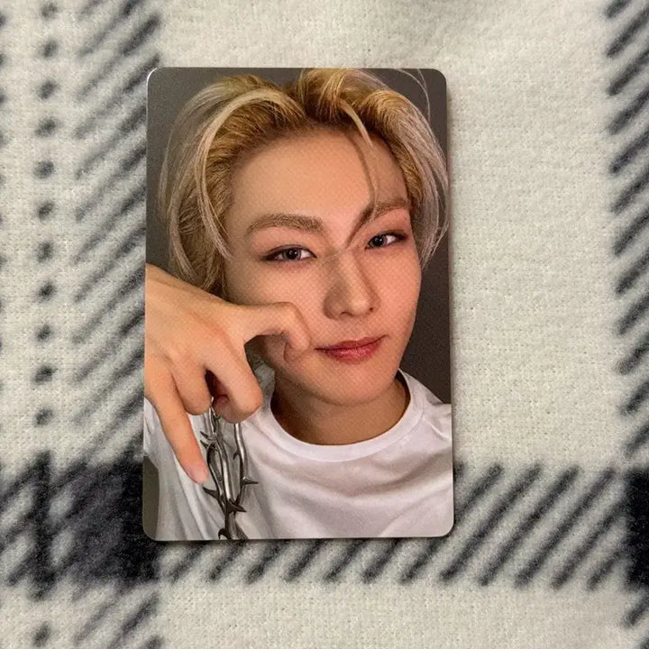 [BUNJANG] ENHYPEN Jungwon Desire Unleashedyizwi Qingdao Photocard / 엔하이픈 정원 디자이어 언리쉬 이즈위 칭다오