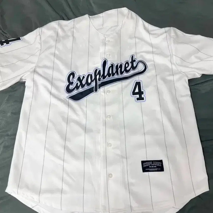 [BUNJANG] EXO Baekhyun Cream Soda Uniform / 백현 크림소다 유니폼