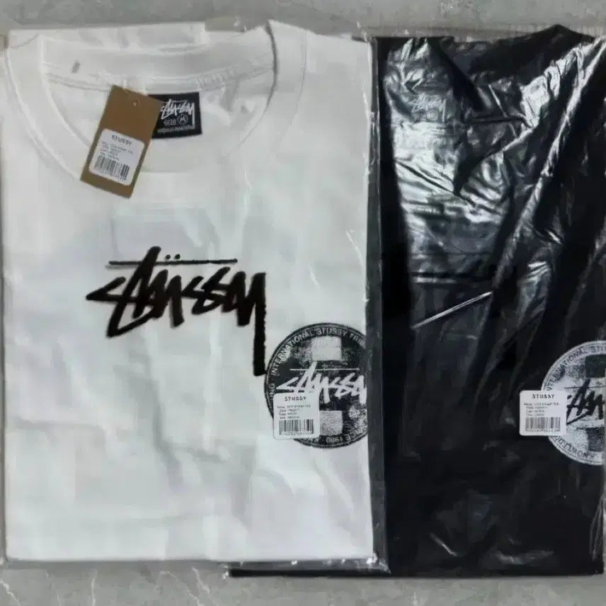 [BUNJANG] Stussy Short Sleeve T-Shirt White Black / 스투시 반팔 티셔츠. 화이트.  블랙