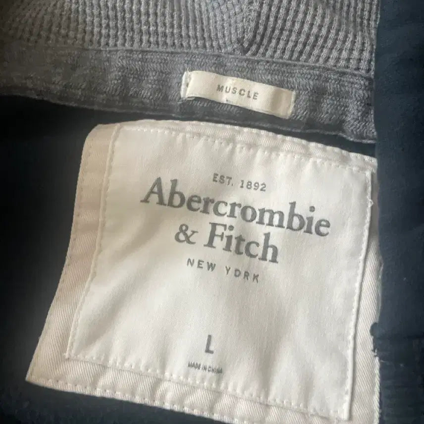 [BUNJANG] Abercrombie &amp; Fitch Hoodie L / 양홍원 착용 아베크롬비 후드집업 L