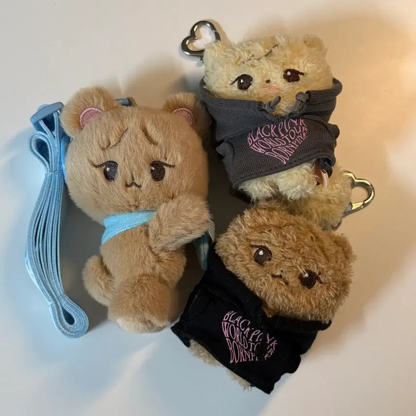 [BUNJANG] BLACKPINK Jennie Gomdeukie + Rosé Rosy Doll Bundle Set / BLACKPINK 블랙핑크 제니 곰득이+로제 로지 인형 일괄