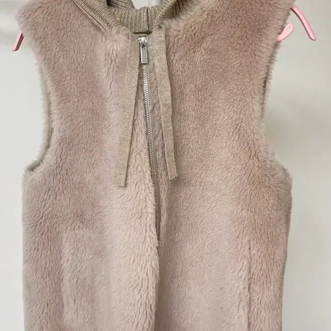 [BUNJANG] Anzak Knit Hooded Vest Beige Lambswool Vest / 안자크 니트 후드 조끼 베이지 양털 모 조끼