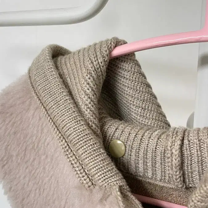 [BUNJANG] Anzak Knit Hooded Vest Beige Lambswool Vest / 안자크 니트 후드 조끼 베이지 양털 모 조끼
