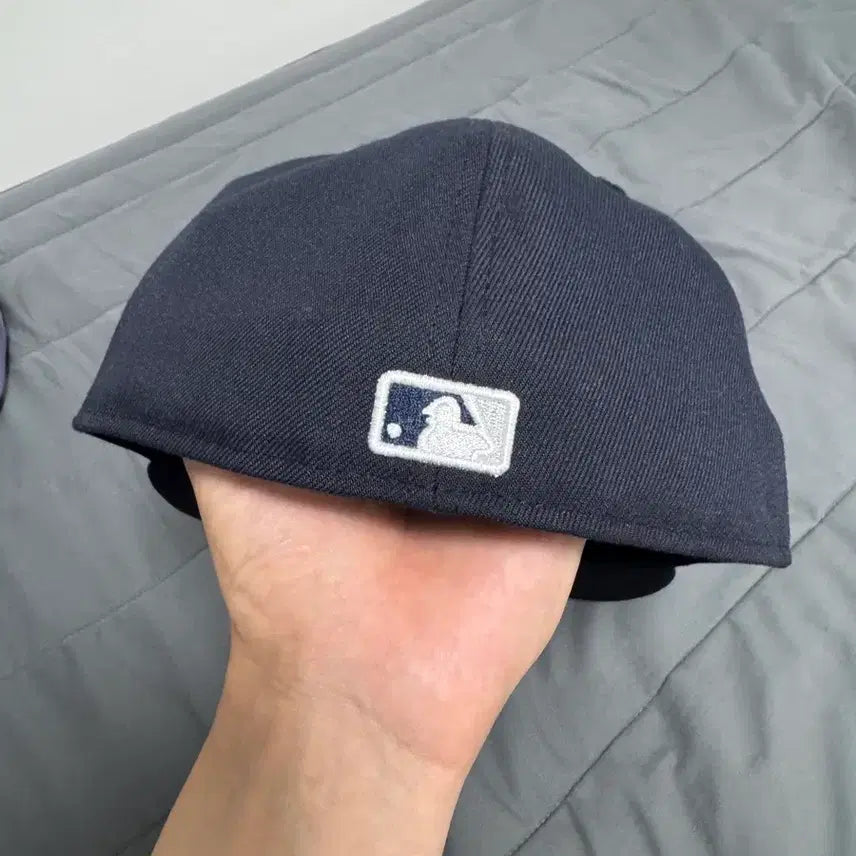 [BUNJANG] New Era Yankees Navy 59FIFTY Fitted Cap 7 3/8 / 뉴에라 모자 59FIFTY 양키스 네이비 7 3/8