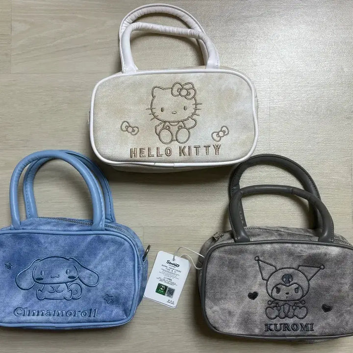 [BUNJANG] Sanrio Hello Kitty, Kuromi, Cinnamoroll Square Boston Tote Bag / 산리오 헬로키티, 쿠로미, 시나모롤, 마멜 가방 보스턴 토트백 새상품
