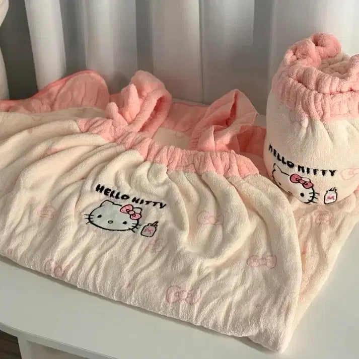[BUNJANG] Hello Kitty Pink Sleep Dress Pajamas Bathrobe (New) / 헬로키티 핑크 수면 원피스 잠옷 목욕가운(새상품)