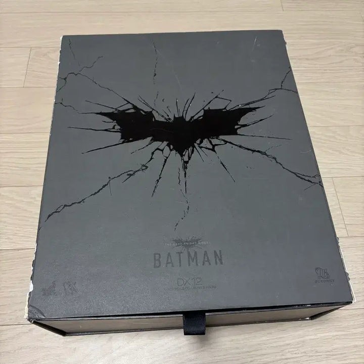 [BUNJANG] Hot Toys DX12 Batman Dark Knight Figure / 핫토이 dx12 배트맨 다크나이즈
