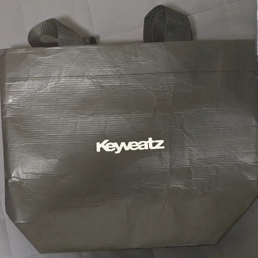 [BUNJANG] Kivitts Reverse Fan Service Bag / 키비츠 역조공 가방 양도