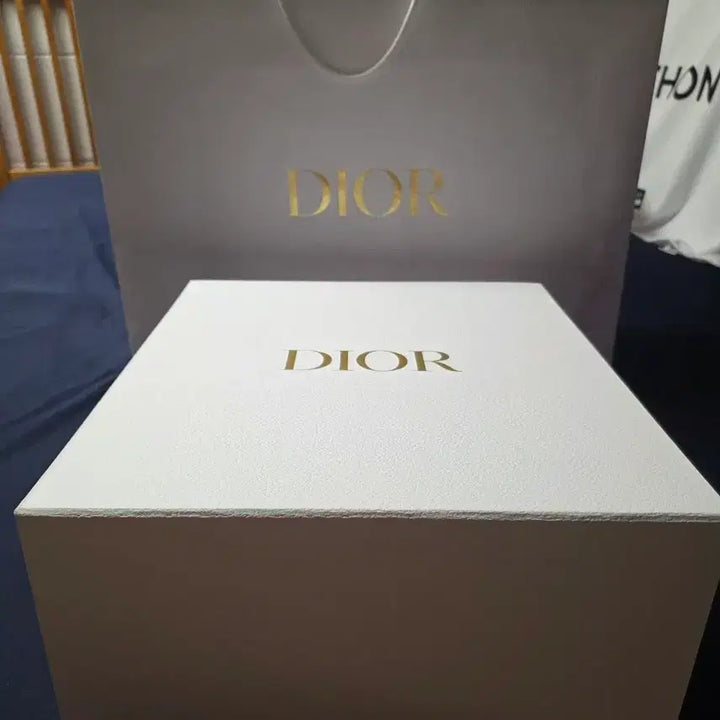 [BUNJANG] Dior Large Box with Shopping Bag Set / 명품박스 대형 )디올 가방 박스+쇼핑백 풀세트 (레이디백 라지/북토트/리