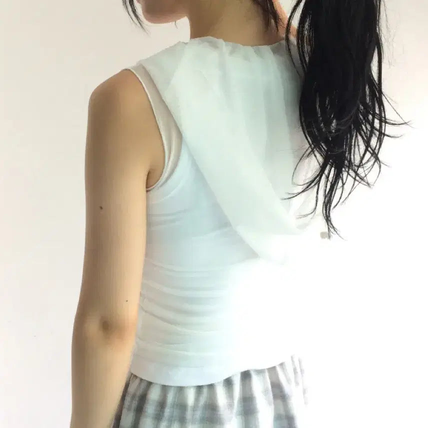 [BUNJANG] Your Binn Mist Hoodie Sleeveless White / 너의빈 미스트 후디 슬리브리스