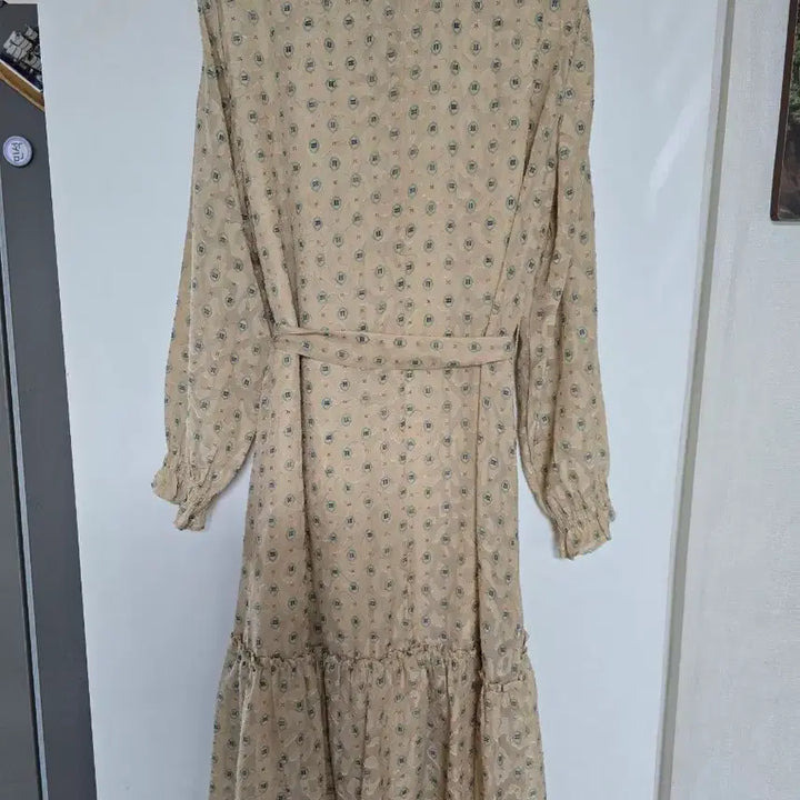 [BUNJANG] Rang &amp; Lu Dress Size 66 / (새상품)랑앤루 원피스66