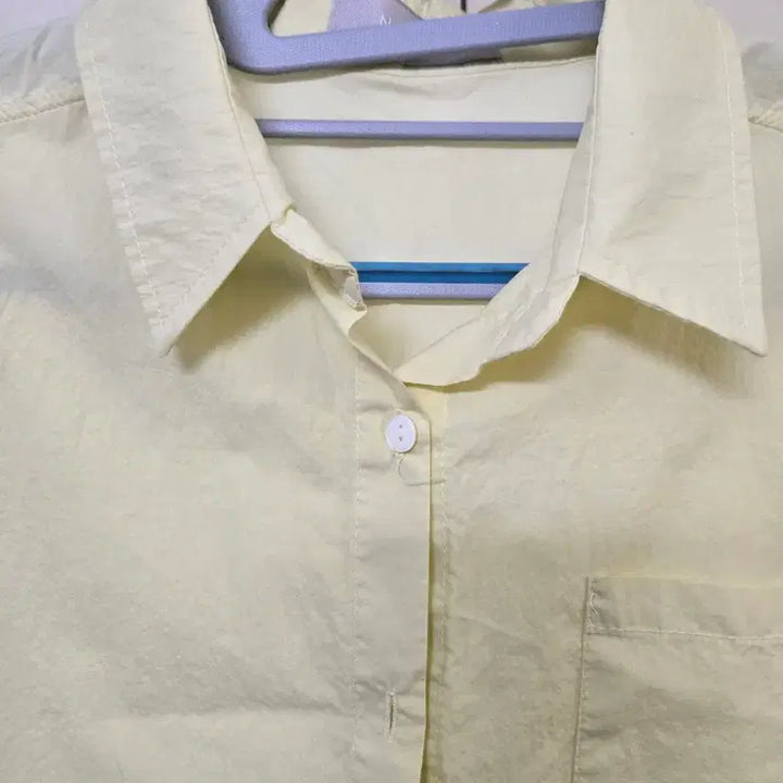 [BUNJANG] NANING9 Yellow Short Sleeve Cropped Shirt / NANING9노란색 반팔 셔츠 크롭핏