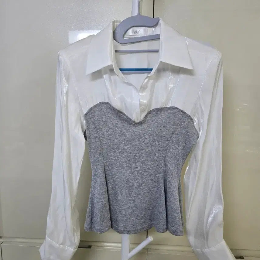[BUNJANG] Stylin Colorblock Blouse / Stylin 스타일린 배색 블라우스