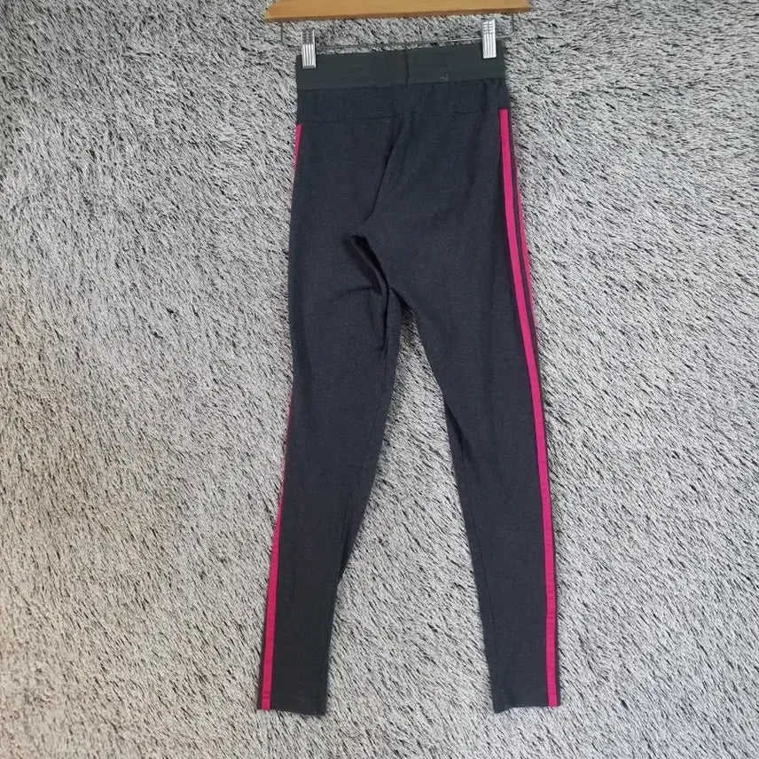 [BUNJANG] Adidas Three-Stripes Leggings - Grey &amp; Pink (Women&