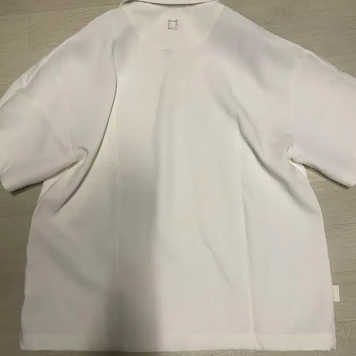 [BUNJANG] Wooyoungmi 25SS Open Collar T-Shirt / 우영미 25ss 오픈 카라 티셔츠 판매합니다.