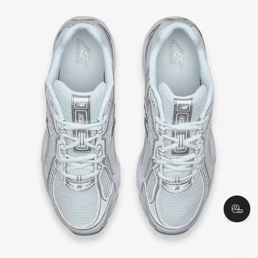 [BUNJANG] New Balance U740WM2 260mm White Silver Metallic Sneakers / [새상품] 뉴발란스 260mm  U740WM2